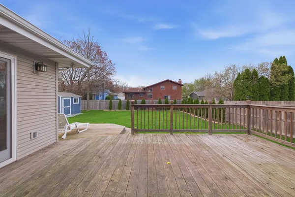 $3,200 | 1000 Brooke Lane, Schererville, IN 46375