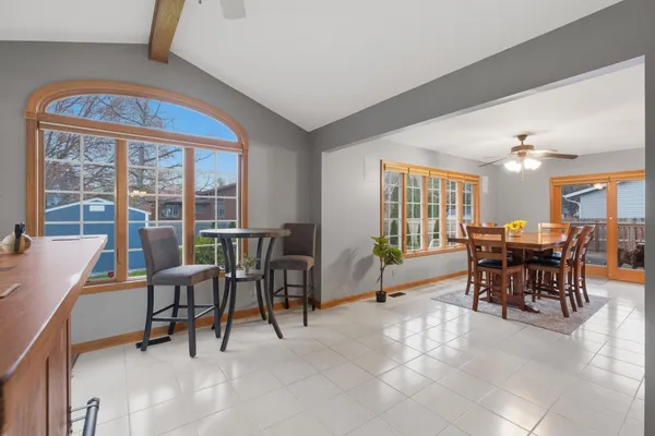 $3,200 | 1000 Brooke Lane, Schererville, IN 46375