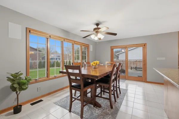 $3,200 | 1000 Brooke Lane, Schererville, IN 46375