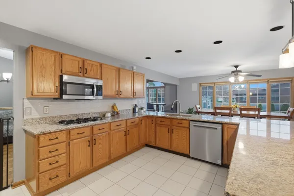 $3,200 | 1000 Brooke Lane, Schererville, IN 46375