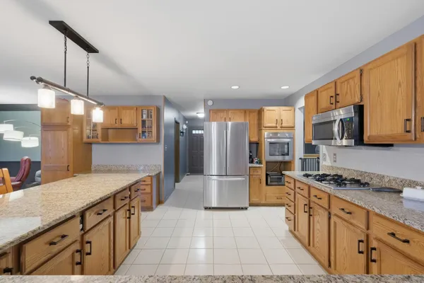 $3,200 | 1000 Brooke Lane, Schererville, IN 46375