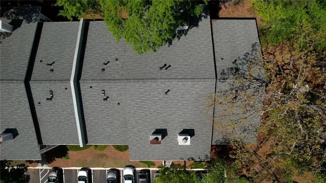 $205,000 | 211 Summit N Drive Northeast, Unit 211, Atlanta, GA 30324