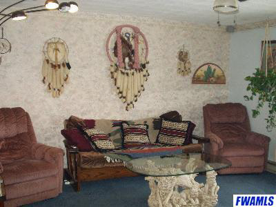 627 East Jefferson Street Warren, IN 46792 - Photo 2 of 8