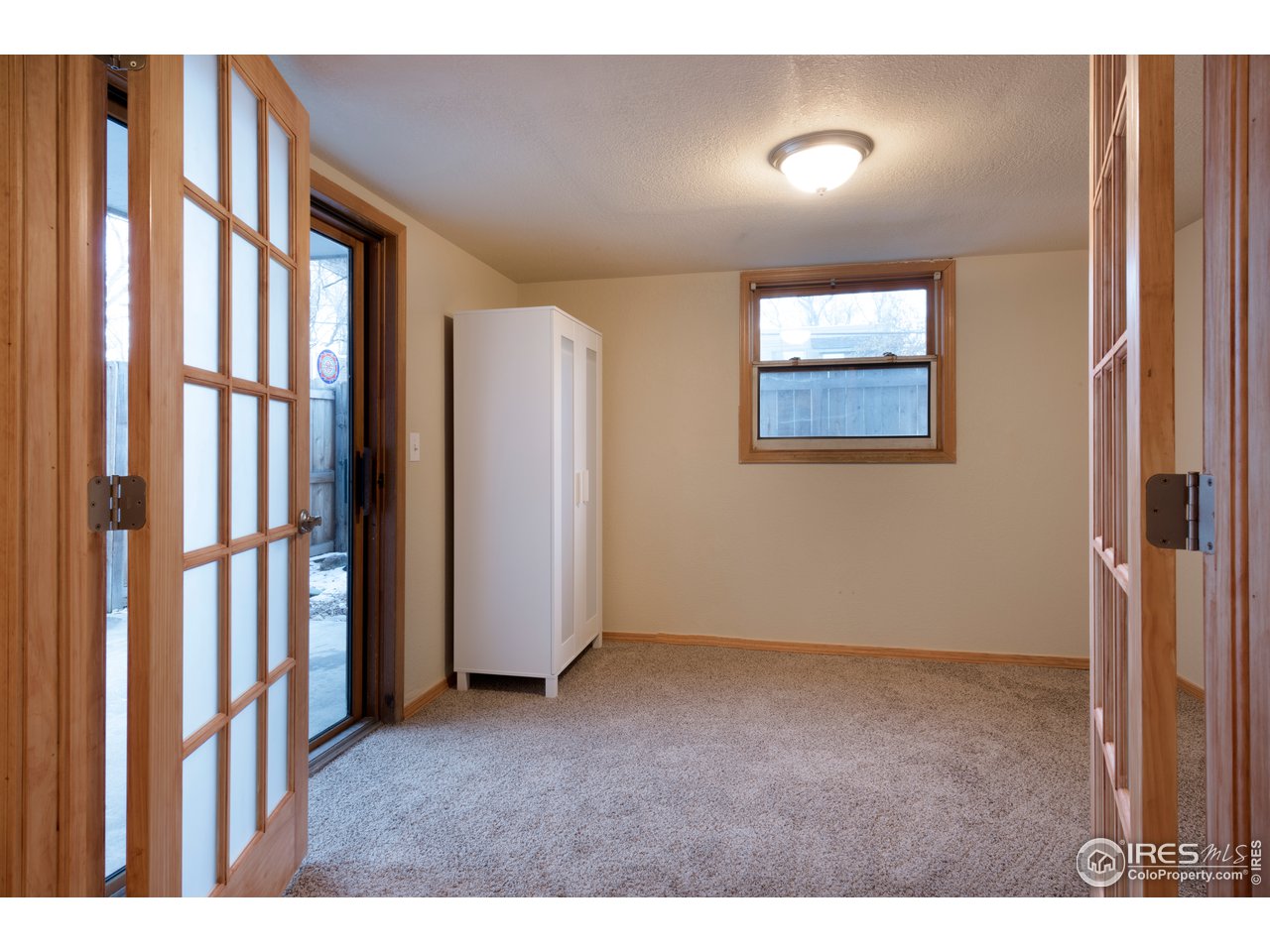 2535 Spruce Street Boulder, CO 80302 - Photo 13 of 17 a view of an empty room with a window