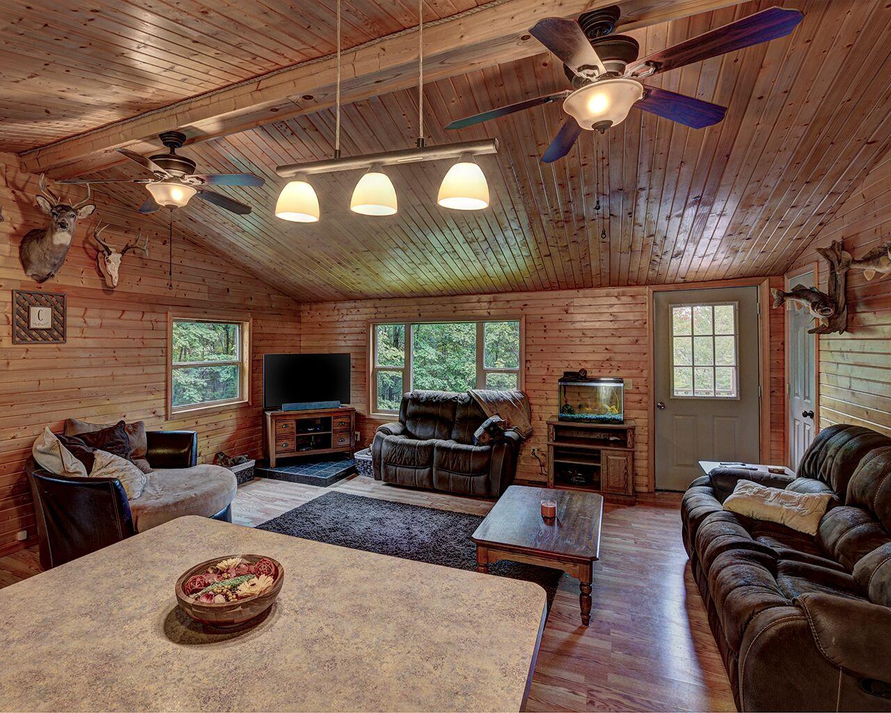6102 Fetke Lane Rhinelander, WI 54501 - Photo 6 of 32 Gallery Image 6