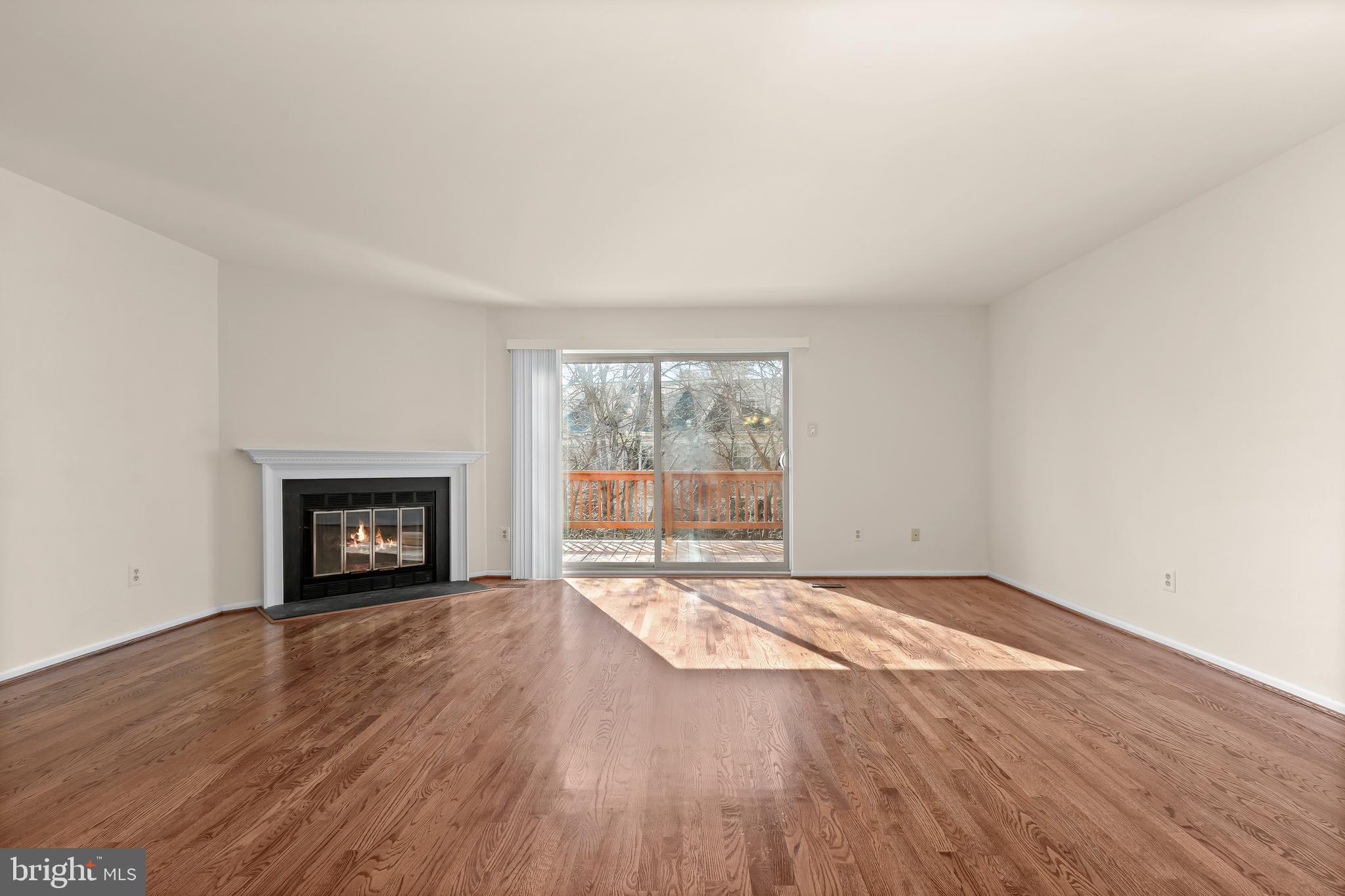 92 Far Corners Loop Sparks Glencoe, MD 21152 - Photo 7 of 49 Living Room