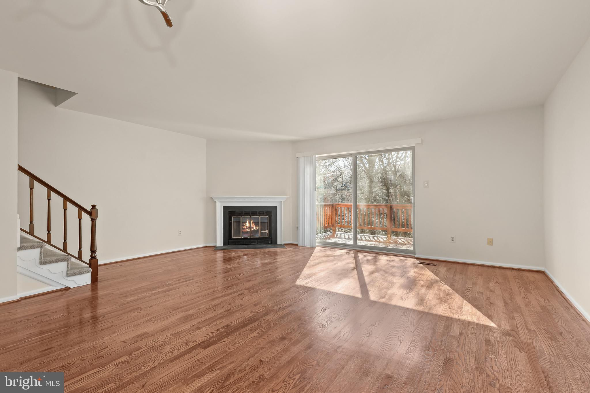 92 Far Corners Loop Sparks Glencoe, MD 21152 - Photo 8 of 49 Living Room