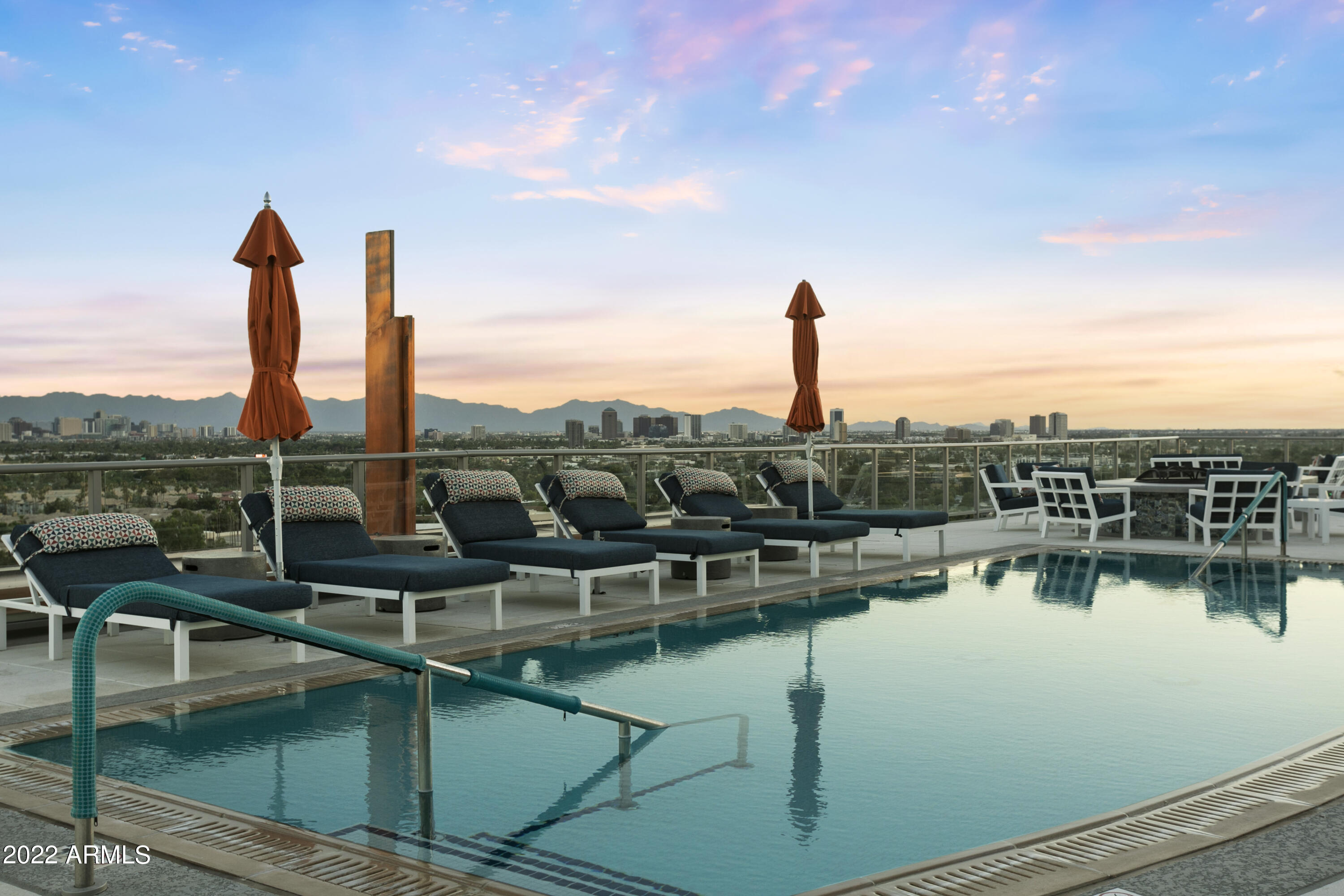 2211 East Camelback Road, Unit 402 Phoenix, AZ 85016 - Photo 23 of 27 Rooftop Pool