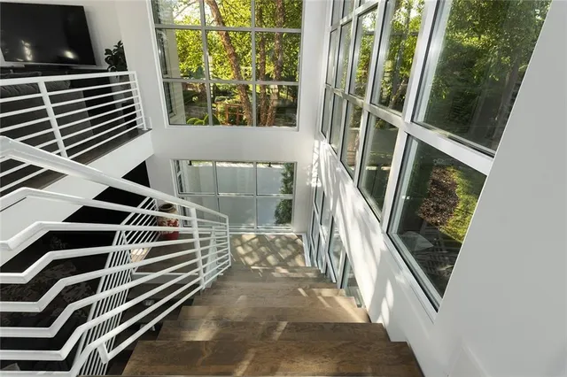 $1,995,000 | 6949 Watson's Country Lane, Parkville, MO 64152