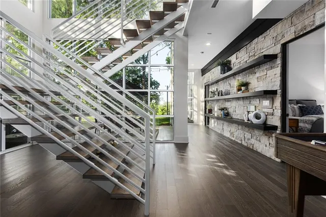 $1,995,000 | 6949 Watson's Country Lane, Parkville, MO 64152