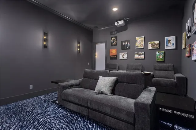 $1,995,000 | 6949 Watson's Country Lane, Parkville, MO 64152