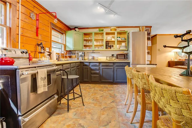 $699,000 | 102 Trails End, Jefferson, NY 12167