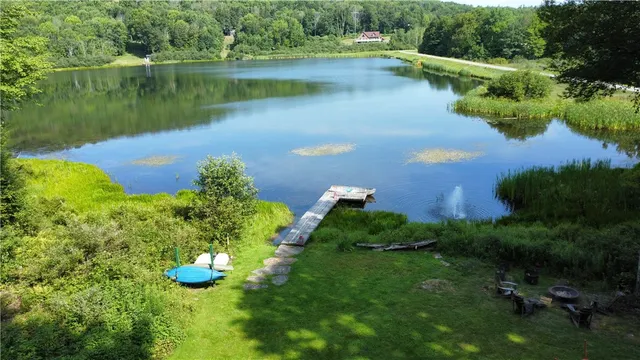 $699,000 | 102 Trails End, Jefferson, NY 12167