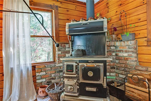 $699,000 | 102 Trails End, Jefferson, NY 12167