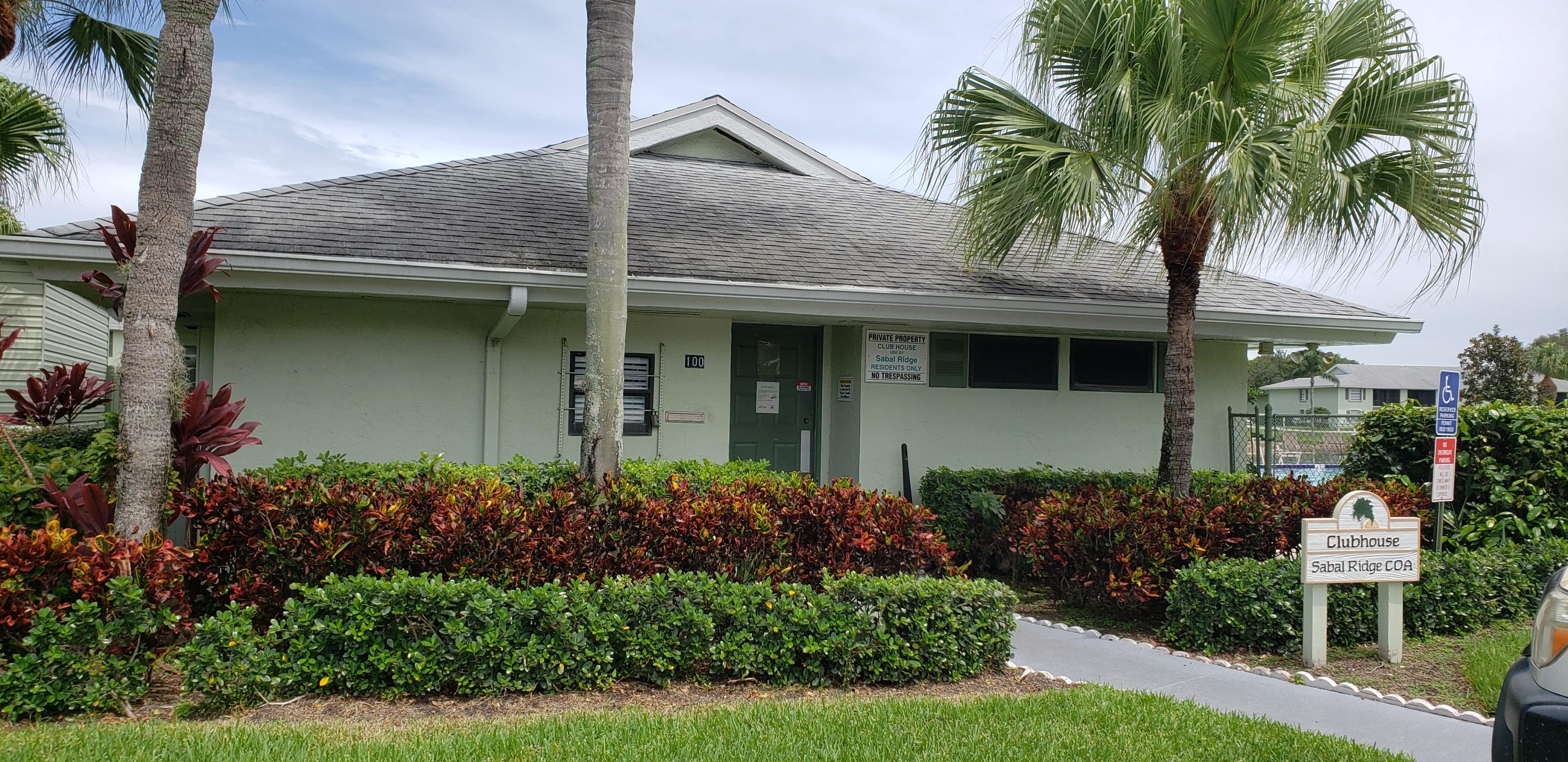 1001 Sabal Ridge Circle, Unit D Palm Beach Gardens, FL 33418 - Photo 33 of 40 clubhhouse