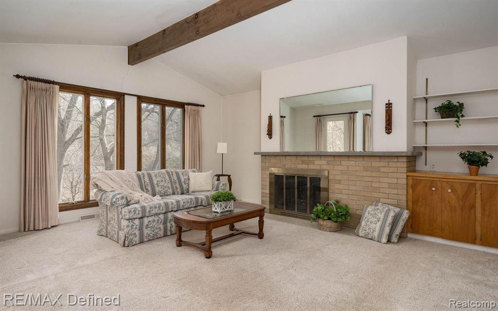 6045 Ronnoco Road Rochester Hills, MI 48306 - Photo 7 of 40