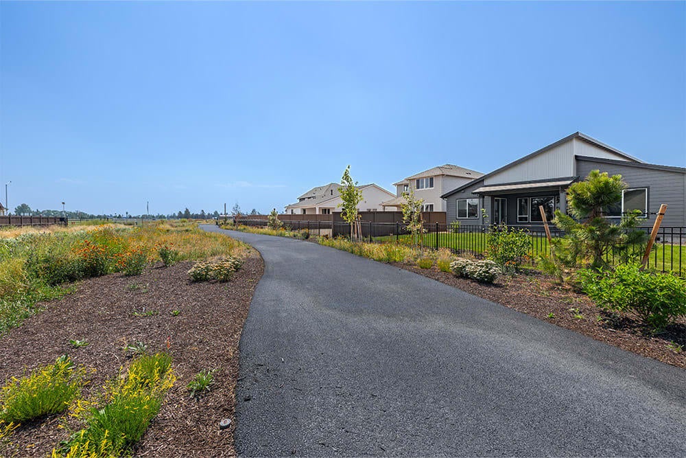 4142 Southwest 47th Street Redmond, OR 97756 - Photo 14 of 32 Trailside1