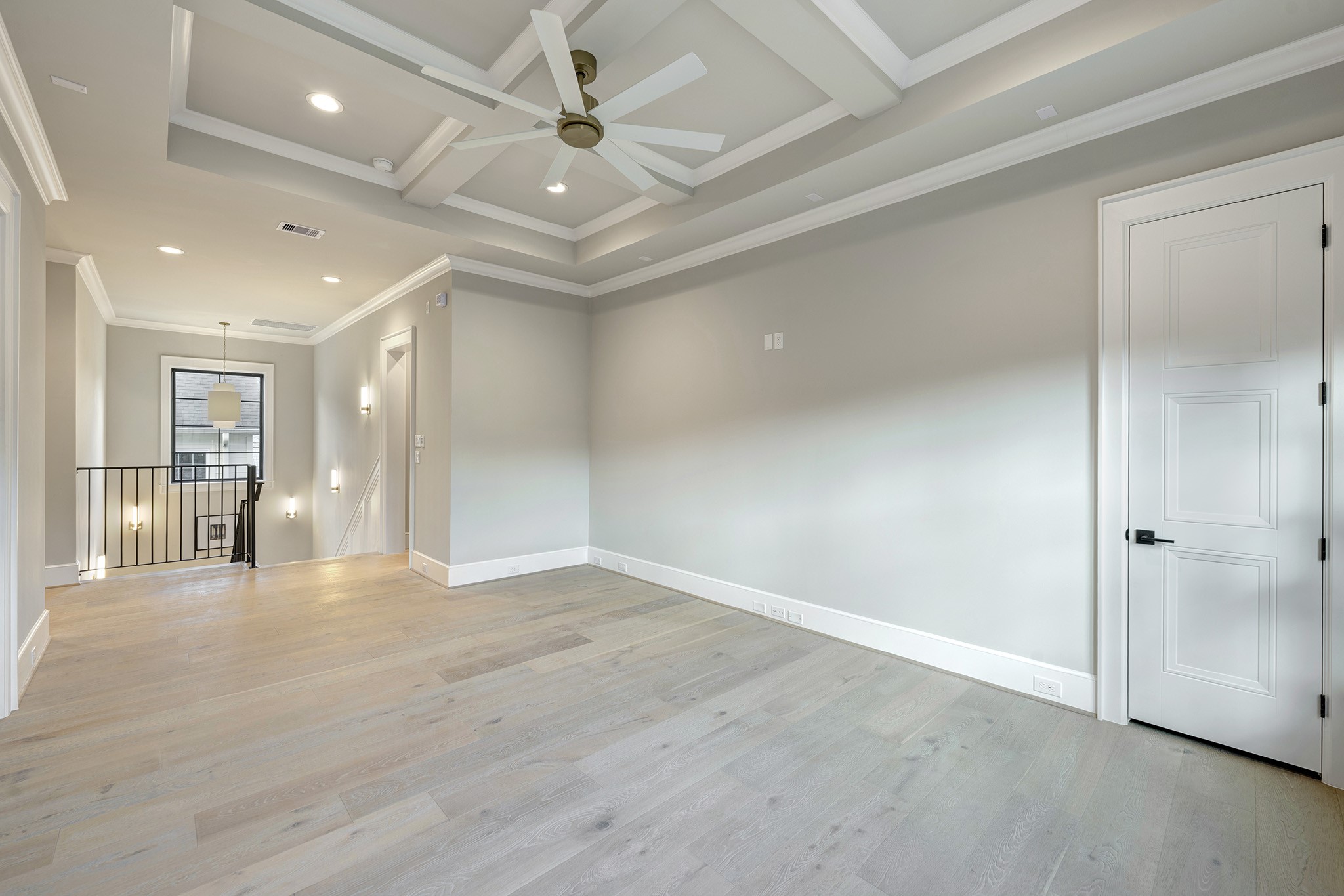 4819 Mandell Street Houston, TX 77006 - Photo 28 of 35