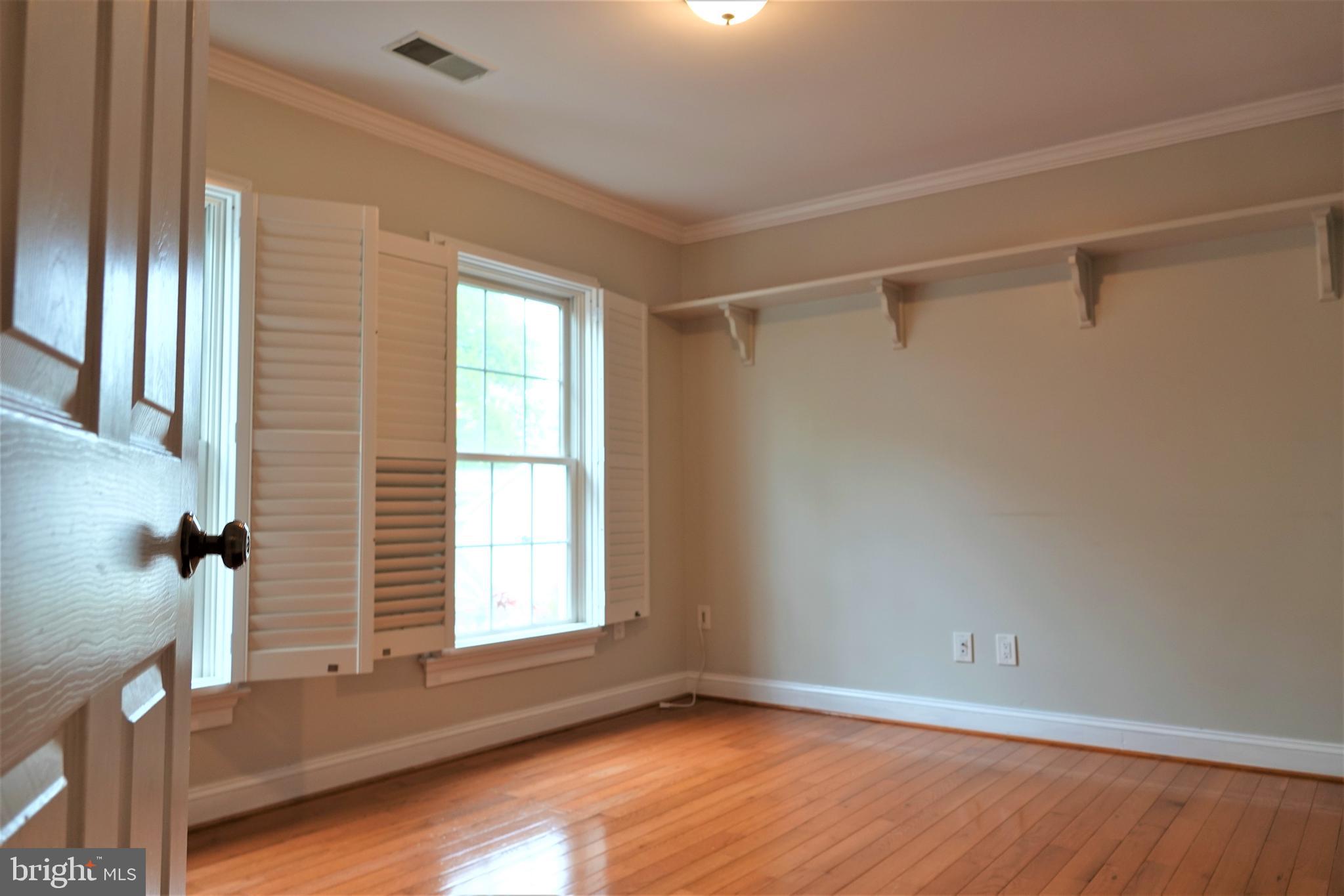 114 Treehaven Street Gaithersburg, MD 20878 - Photo 27 of 61