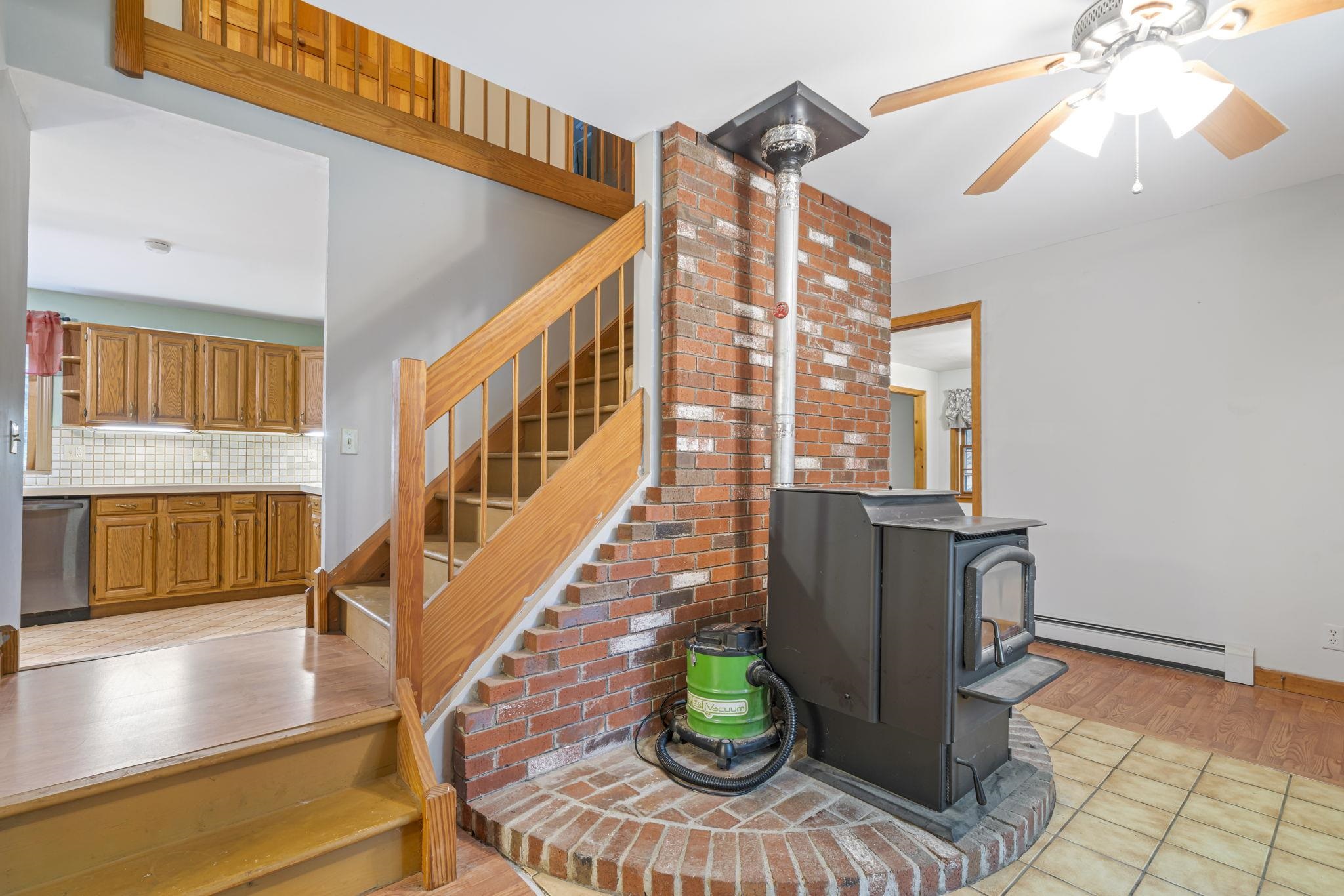 17 Gould Pond Road Hillsborough, NH 03244 - Photo 23 of 56 Gallery Image 23