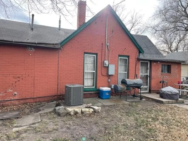 $49,900 | 510 East 8th Street, Newton, KS 67114