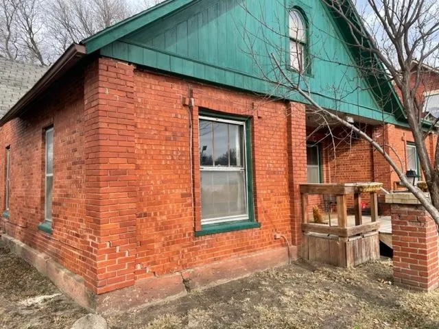 $49,900 | 510 East 8th Street, Newton, KS 67114