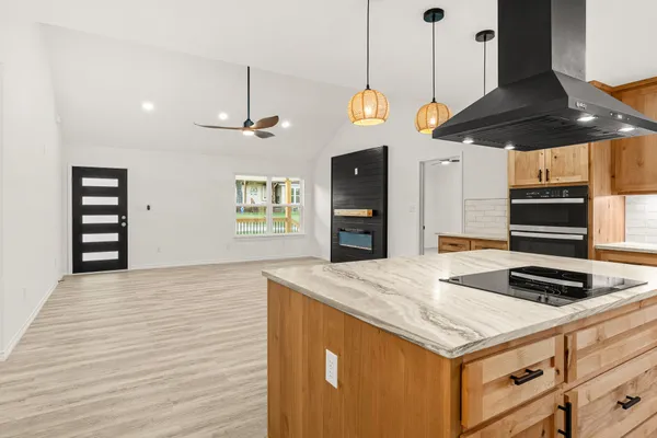 $389,000 | 90 Cool Crest, Point Blank, TX 77364
