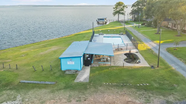 $415,000 | 90 Cool Crest, Point Blank, TX 77364