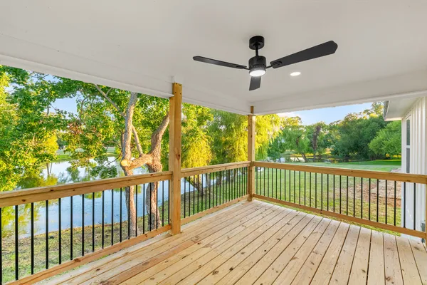 $389,000 | 90 Cool Crest, Point Blank, TX 77364