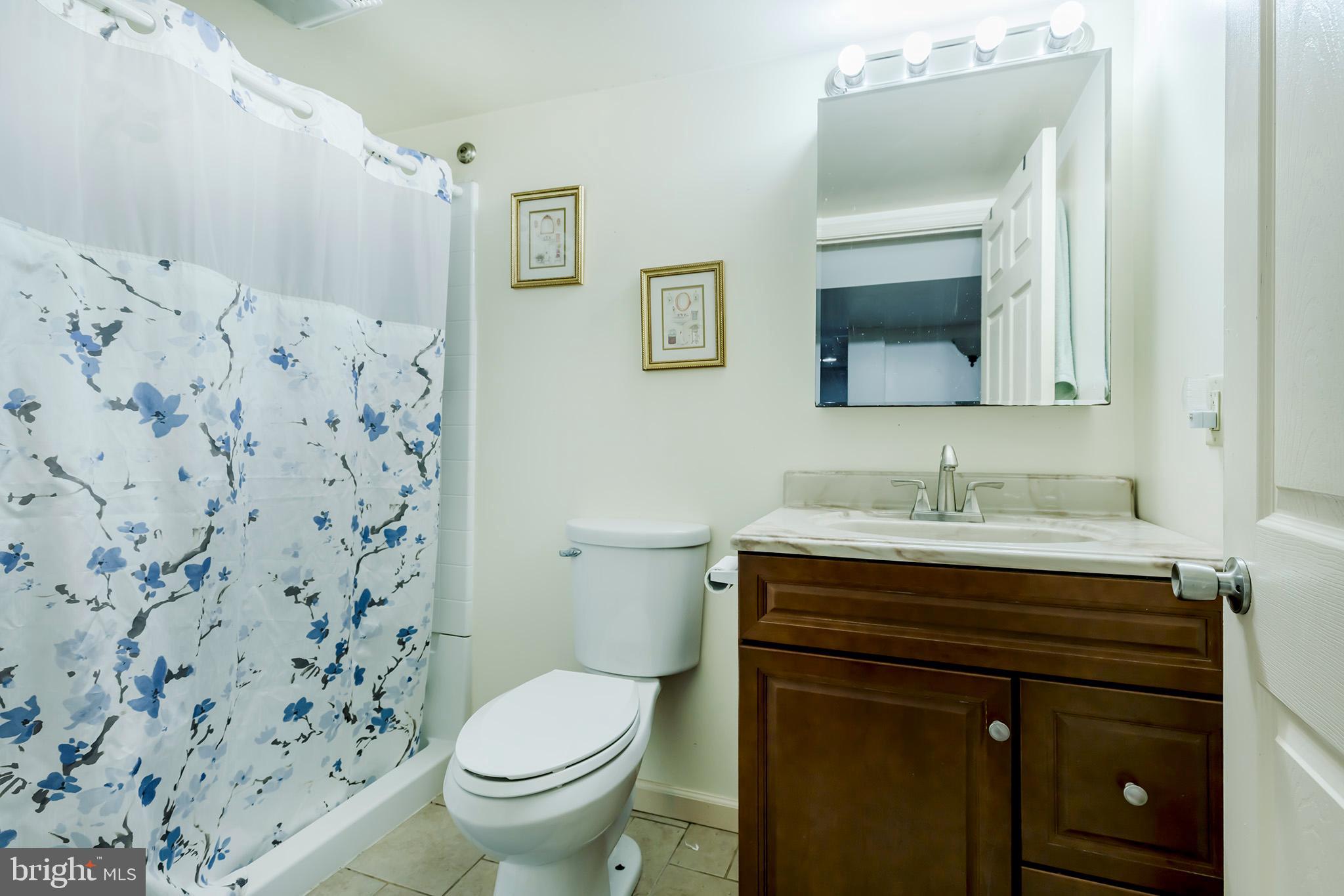 1665 Valley Forge Road Lancaster, PA 17603 - Photo 15 of 23 Lower level full bathroom