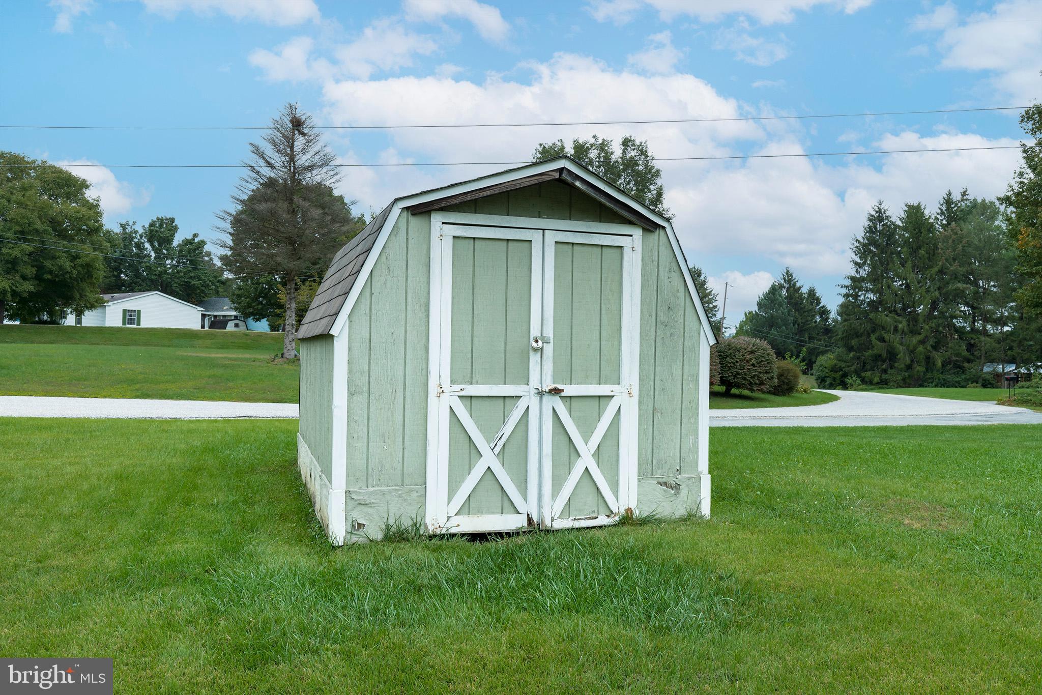 1665 Valley Forge Road Lancaster, PA 17603 - Photo 21 of 23 Shed