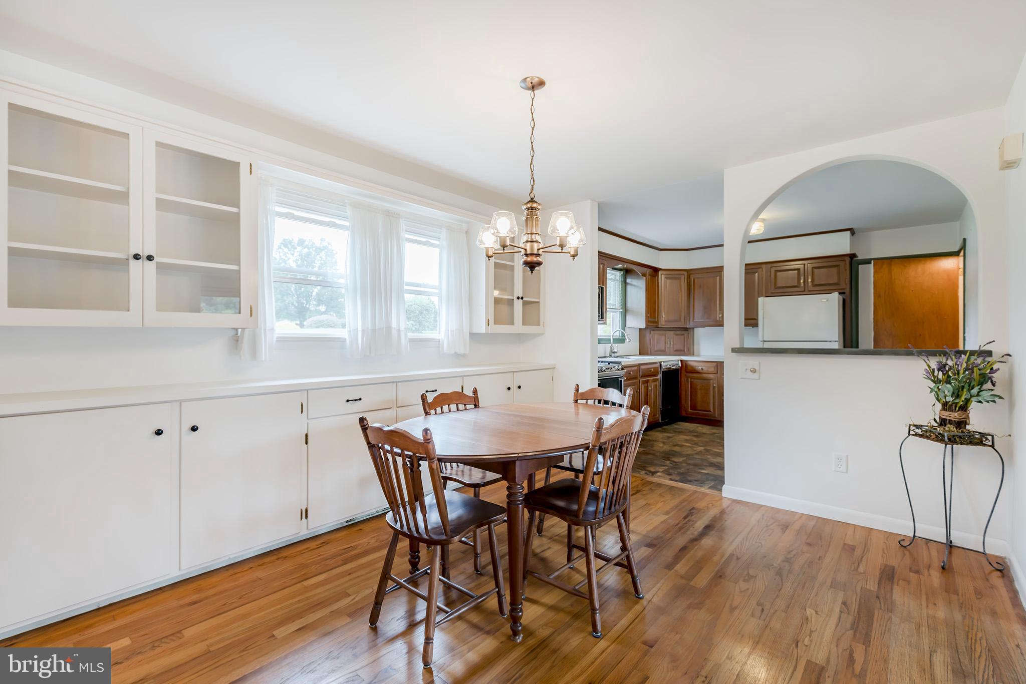 1665 Valley Forge Road Lancaster, PA 17603 - Photo 5 of 23 Open kitchen & dining room