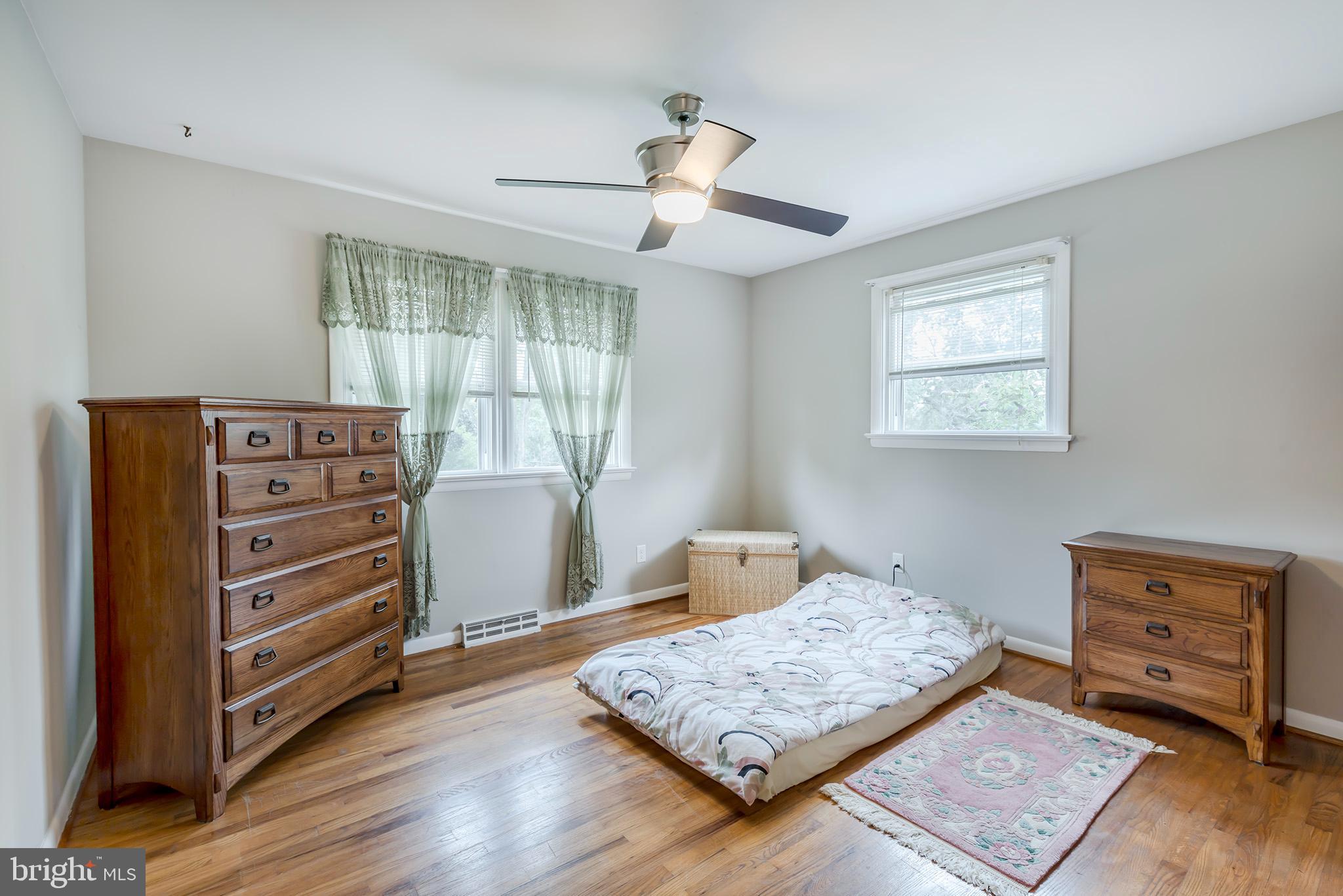 1665 Valley Forge Road Lancaster, PA 17603 - Photo 10 of 23 Bedroom 1
