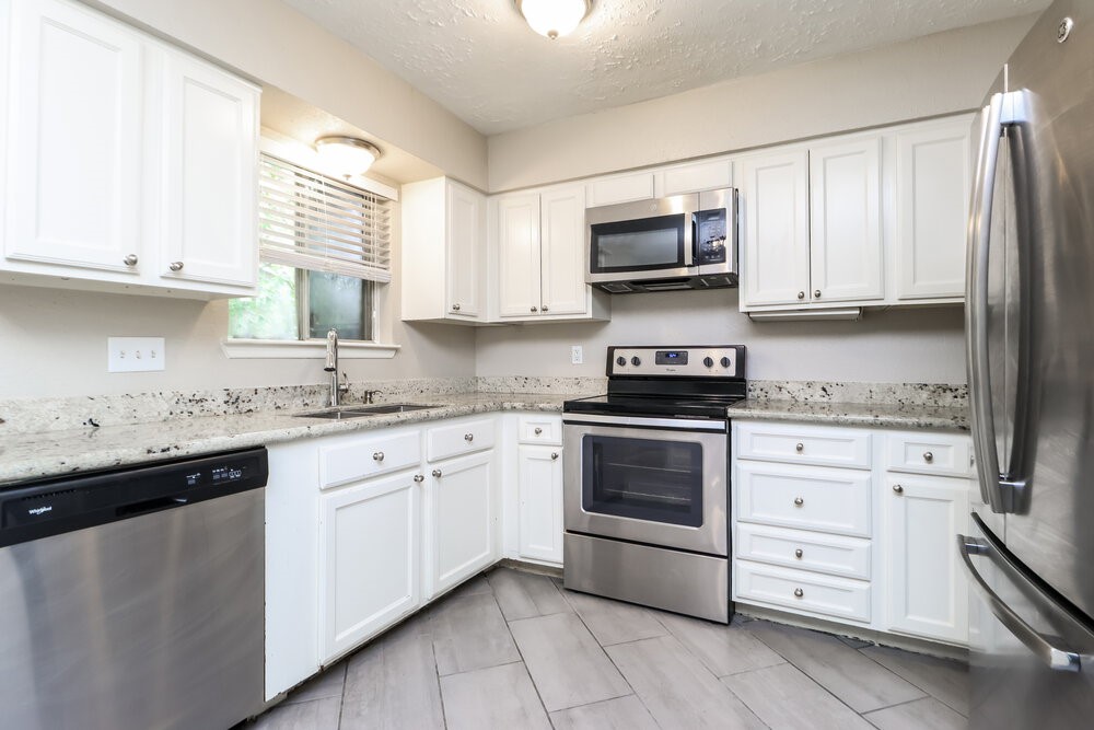 4503 Tylergate Drive Spring, TX 77373 - Photo 8 of 16 Gallery Image 8