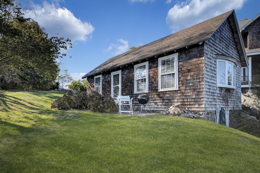 18 Crowninshield Road Marblehead, MA 01945 - Photo 18 of 31