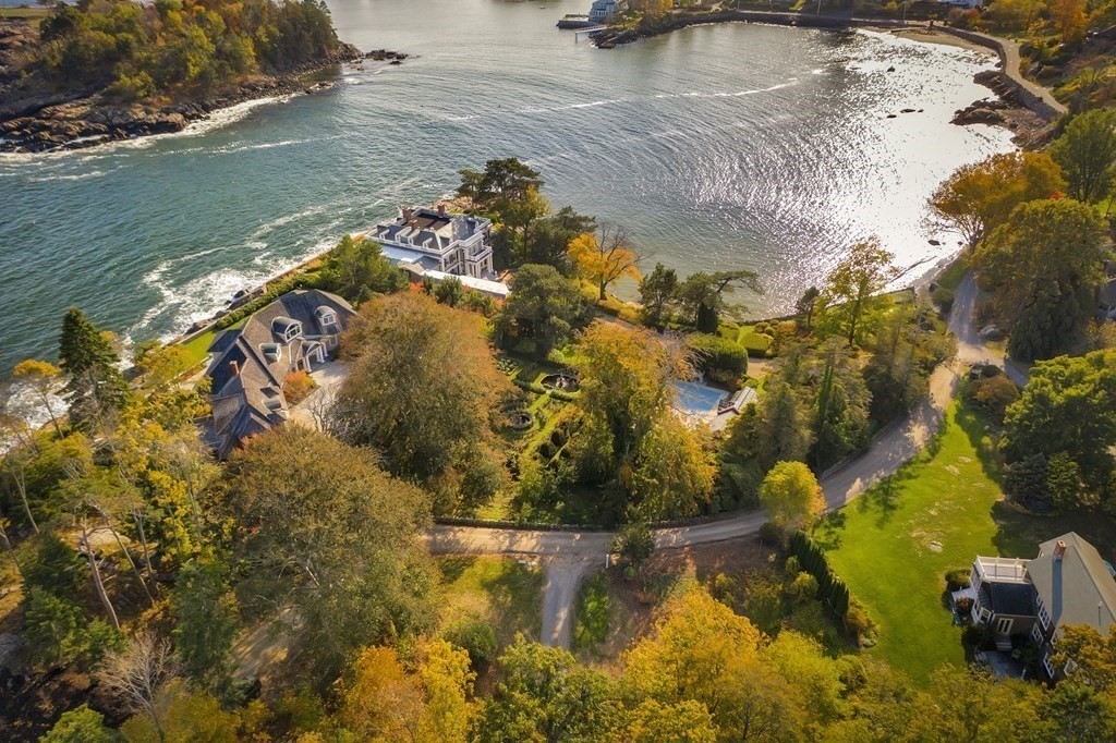 18 Crowninshield Road Marblehead, MA 01945 - Photo 19 of 31