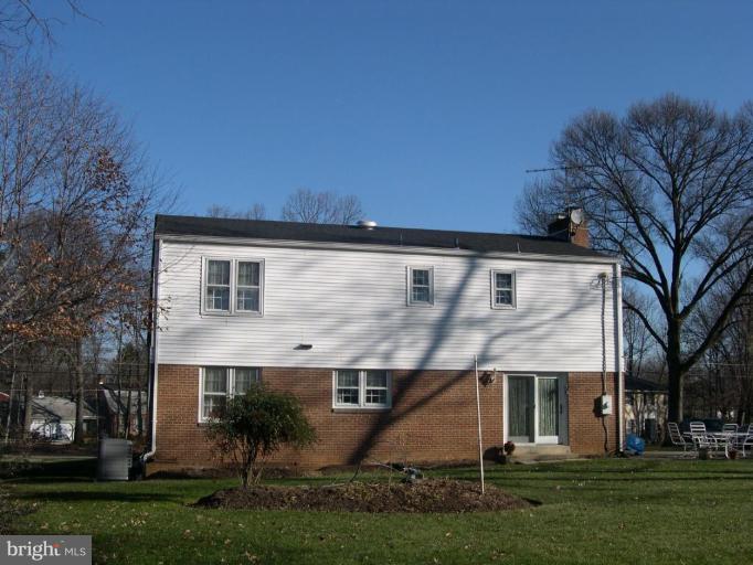 4011 Pine Brook Road Alexandria, VA 22310 - Photo 19 of 21 Exterior #2