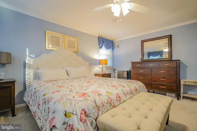 $579,900 | 245 Barclay Circle, Cheltenham, PA 19012