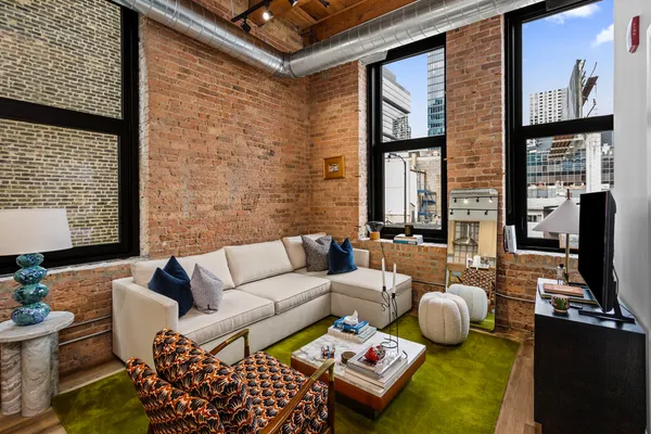 $3,400 | 153 West Ohio Street, Unit 401, Chicago, IL 60654