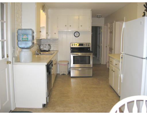 69 Northgate Road Northborough, MA 01532 - Photo 2 of 15 Gallery Image 2