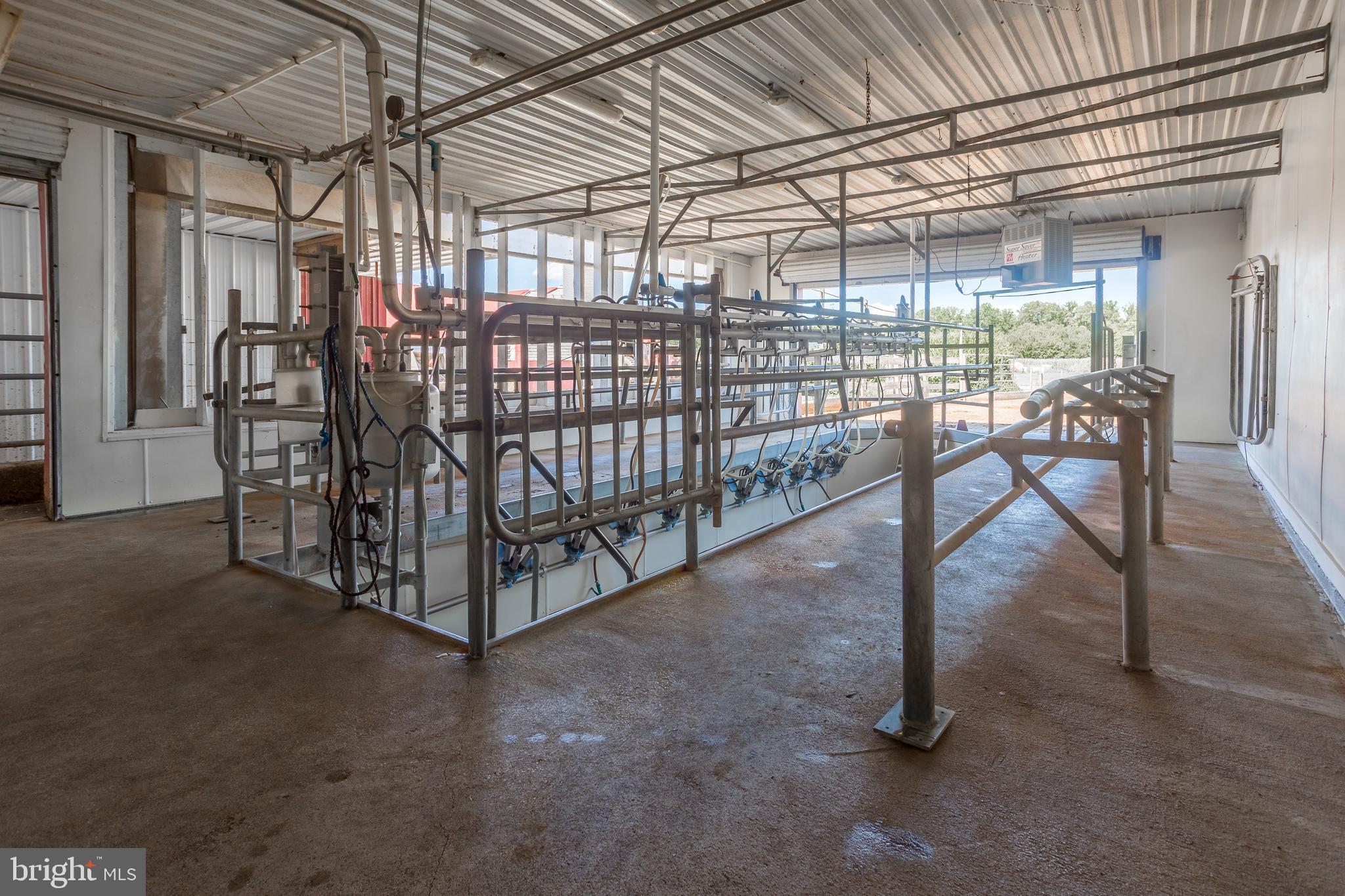10380 Chapel Road Easton, MD 21601 - Photo 58 of 95 a view of a room with gym equipment