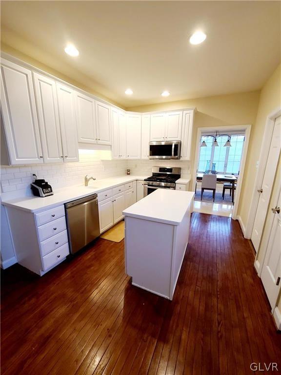 708 Dorset Road Allentown, PA 18104 - Photo 12 of 32 Gallery Image 12