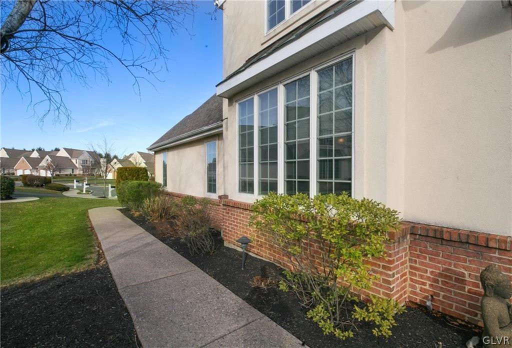 708 Dorset Road Allentown, PA 18104 - Photo 3 of 32 Gallery Image 3