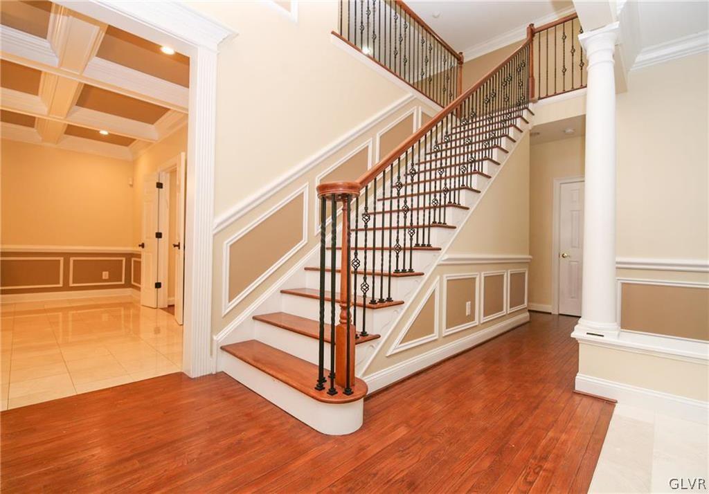 708 Dorset Road Allentown, PA 18104 - Photo 7 of 32 Gallery Image 7