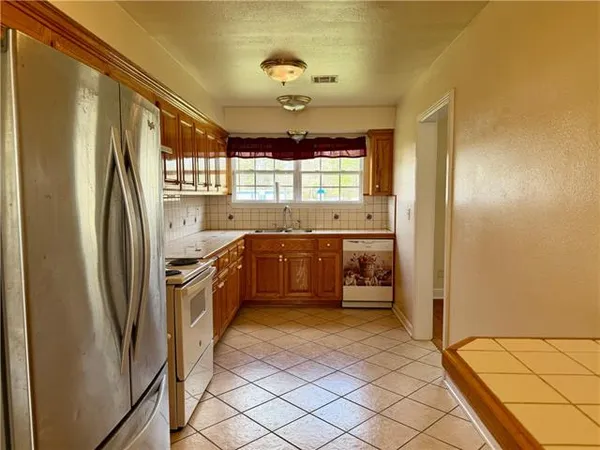 $1,200 | 39785 Teel Road, Ponchatoula, LA 70454