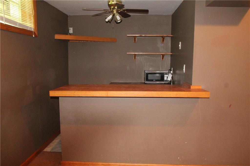 1045 1/2 Lapish Road Pittsburgh, PA 15212 - Photo 17 of 21 Gallery Image 17