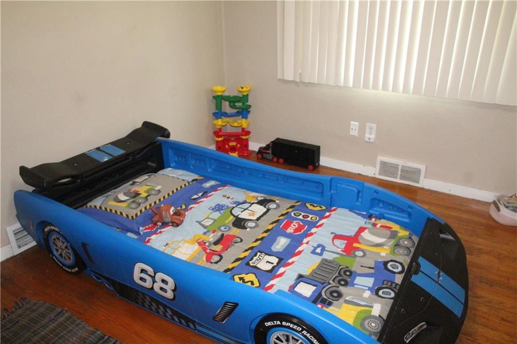 Gallery Image 6