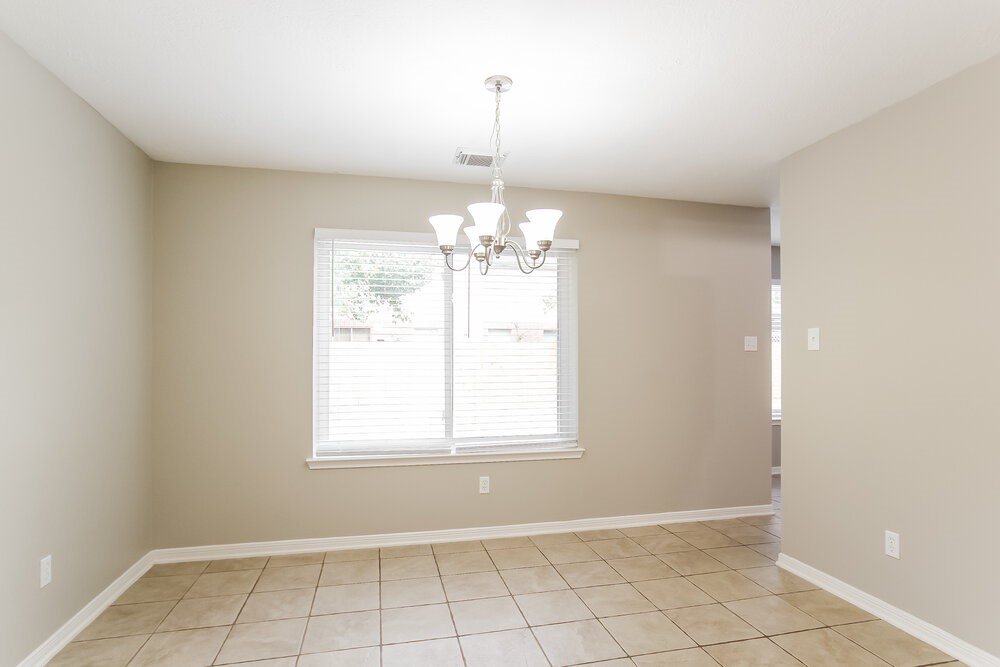 19114 Timber Way Drive Humble, TX 77346 - Photo 5 of 16