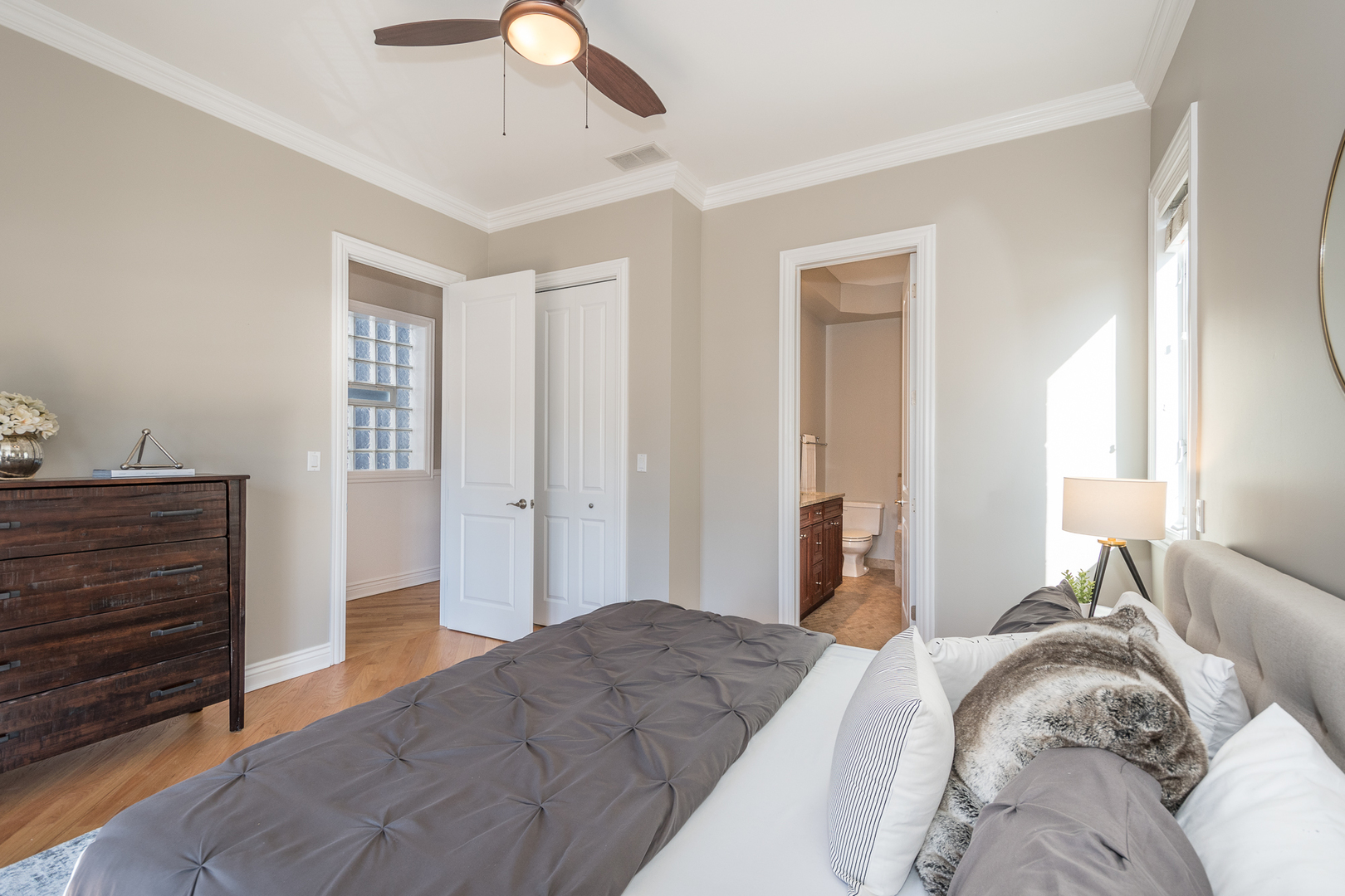 2447 West Haddon Avenue, Unit 2 Chicago, IL 60622 - Photo 26 of 27