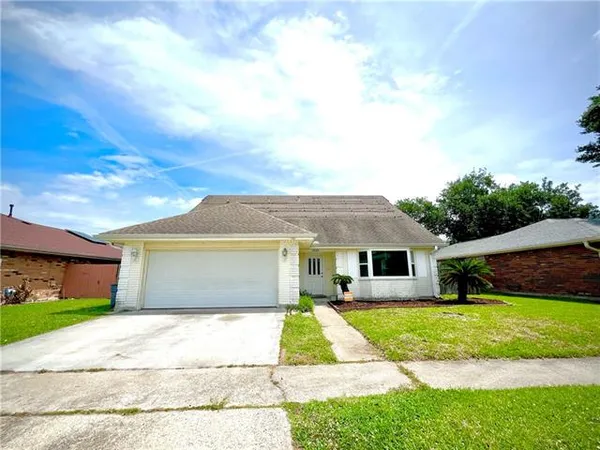 $3,000 | 3600 Lake Trail Drive, Kenner, LA 70065